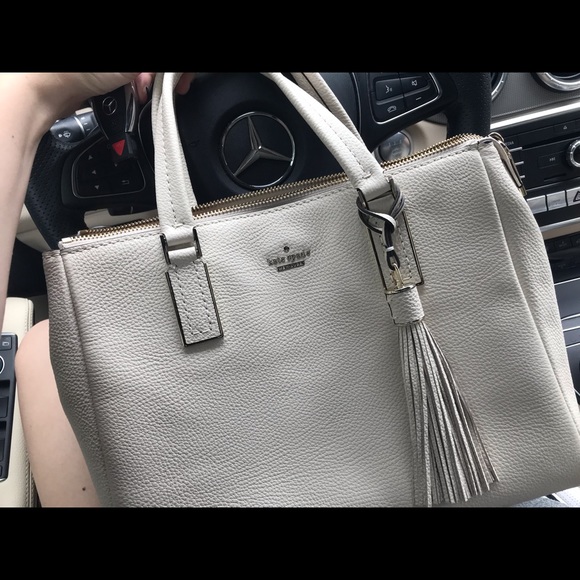 kate spade Handbags - Brand new Kate Spade bag👜